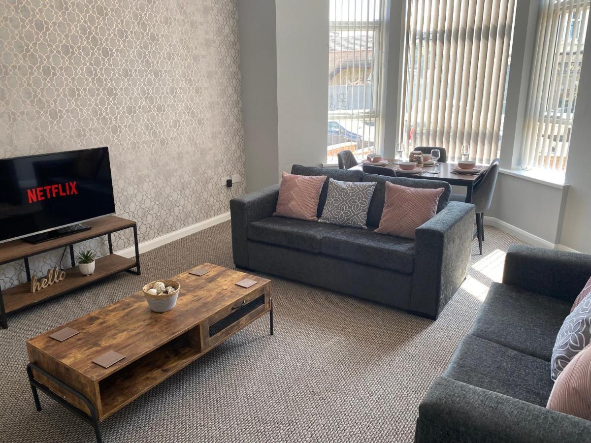 Apartment Sleepover 2 Free Parking Sleeps 6 Blackpool